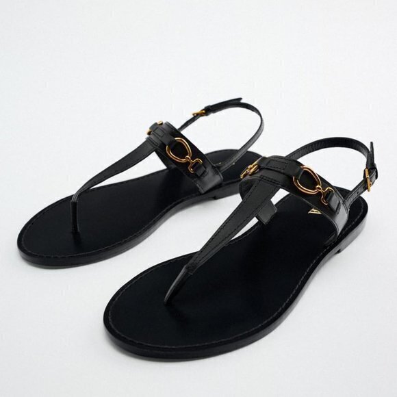 NEW ZARA FLAT LEATHER SANDAL WITH BUCKLE BLACK WOMENS‎ SIZE 8 METAL BUCKLE - Picture 1 of 7